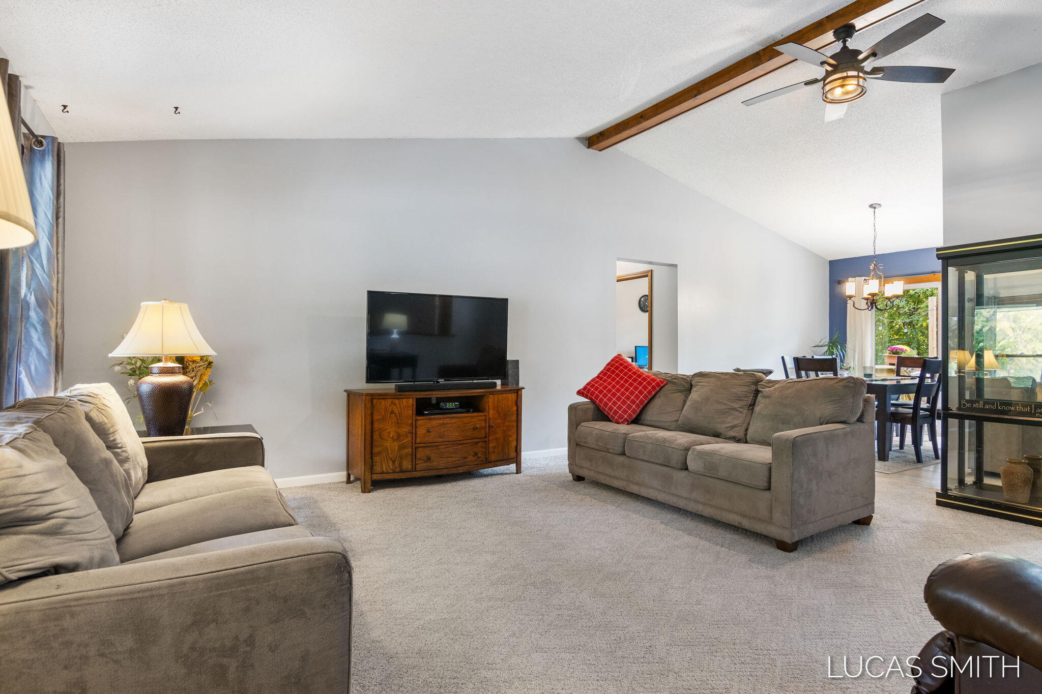 4256 W Grand Boulevard NW