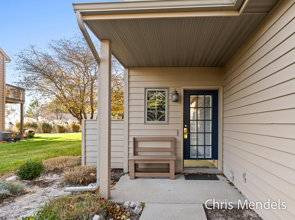 1387 W Harbour Towne Circle 231