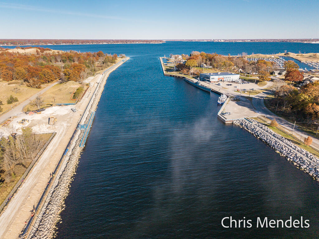 1387 W Harbour Towne Circle 231