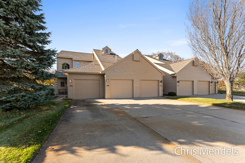 1387 W Harbour Towne Circle 231