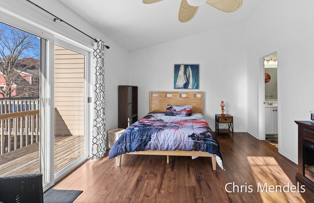 1387 W Harbour Towne Circle 231