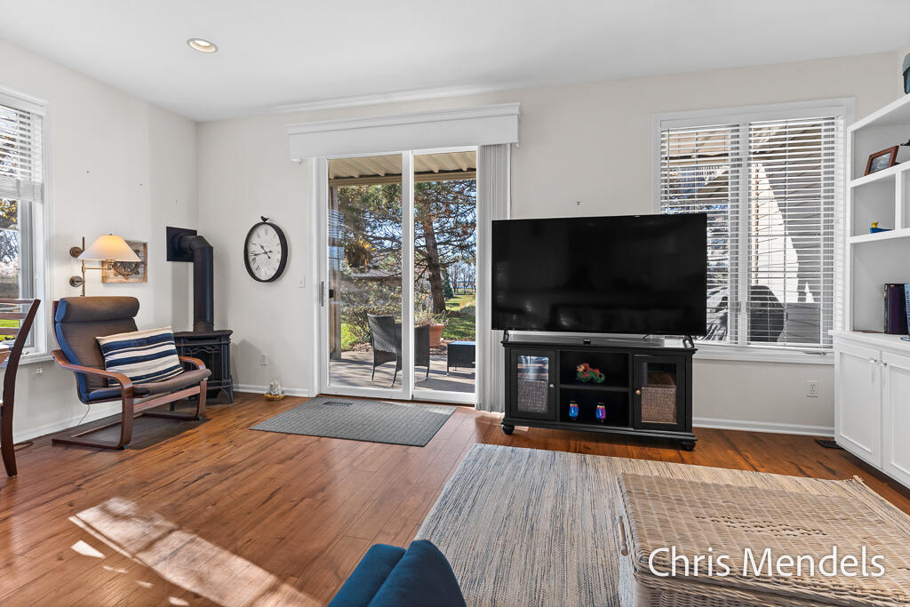 1387 W Harbour Towne Circle 231