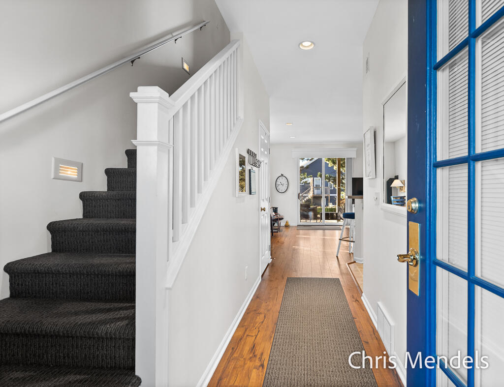 1387 W Harbour Towne Circle 231