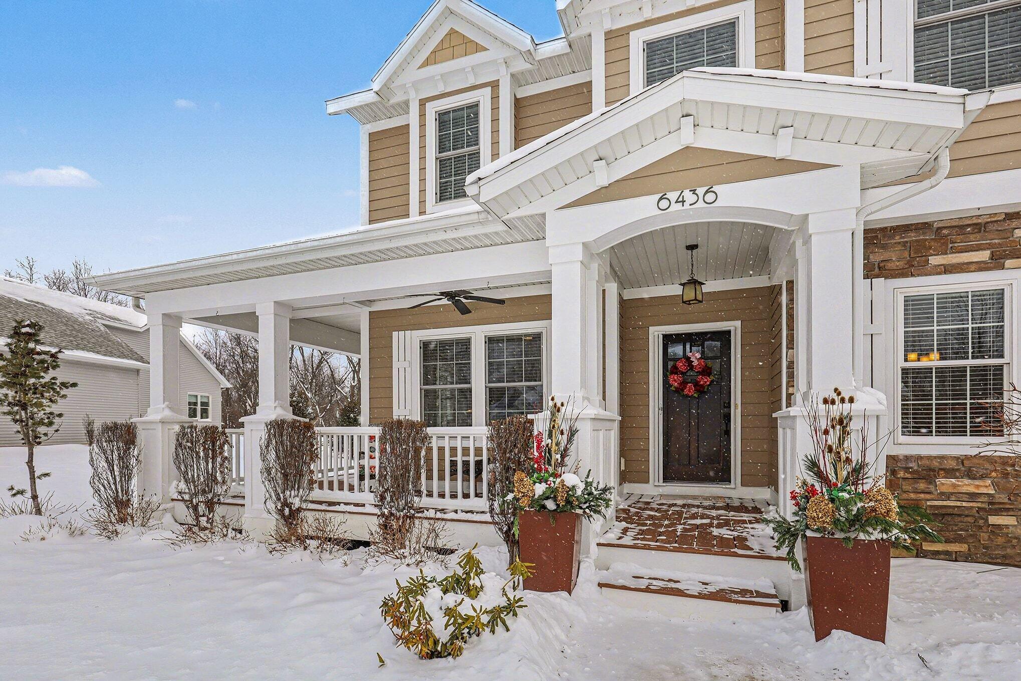 6436 Summer Meadows Drive NE