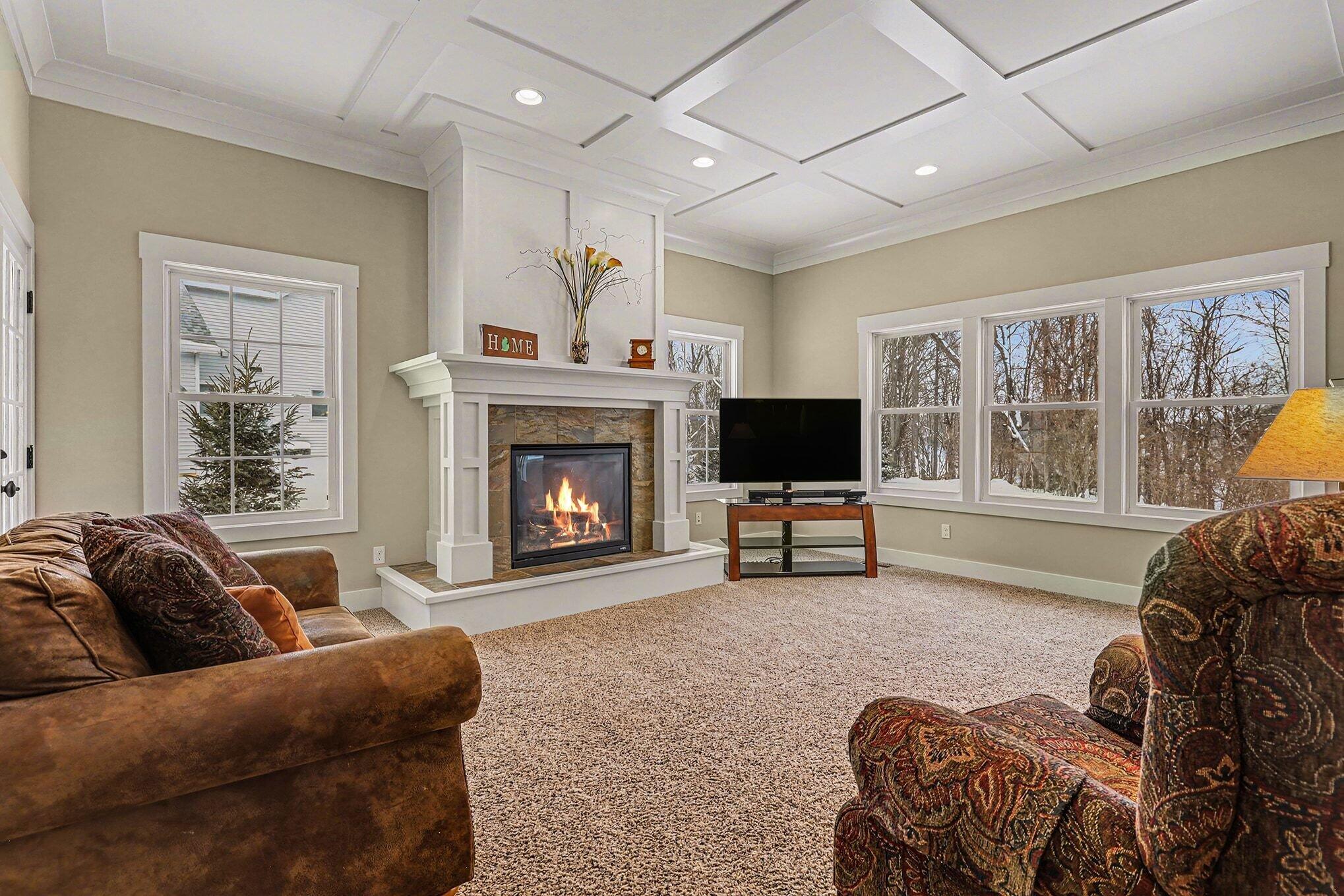 6436 Summer Meadows Drive NE