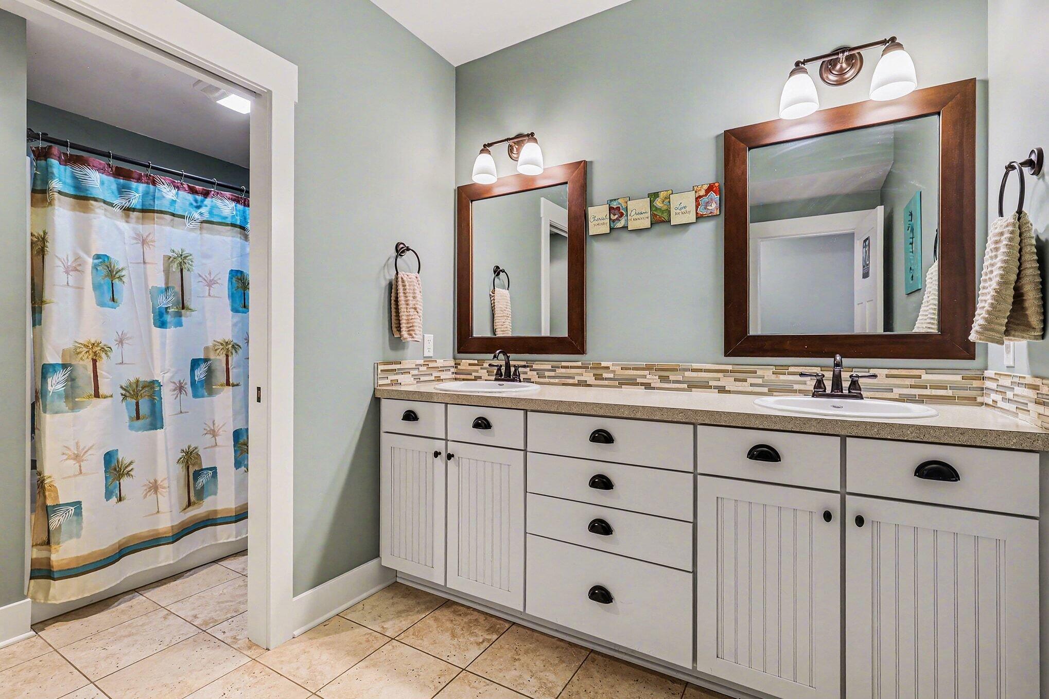 6436 Summer Meadows Drive NE