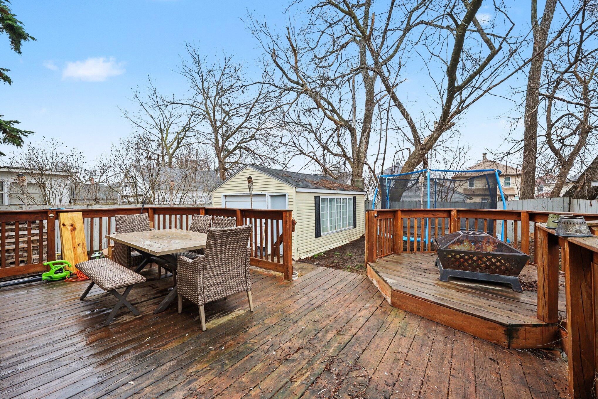 1945 Galewood Avenue SW