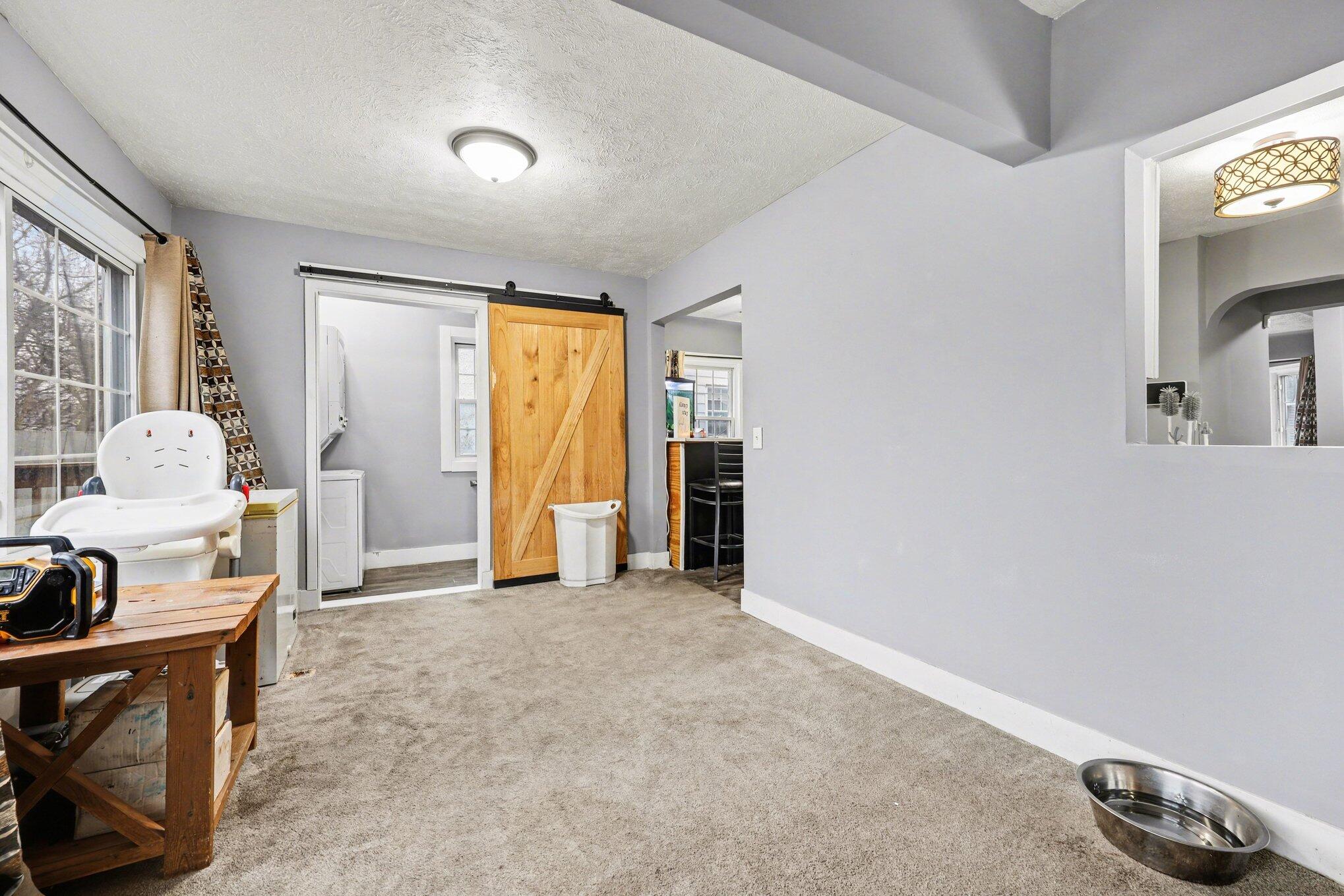 1945 Galewood Avenue SW