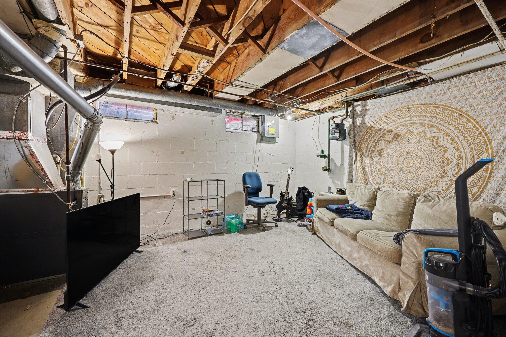 1945 Galewood Avenue SW