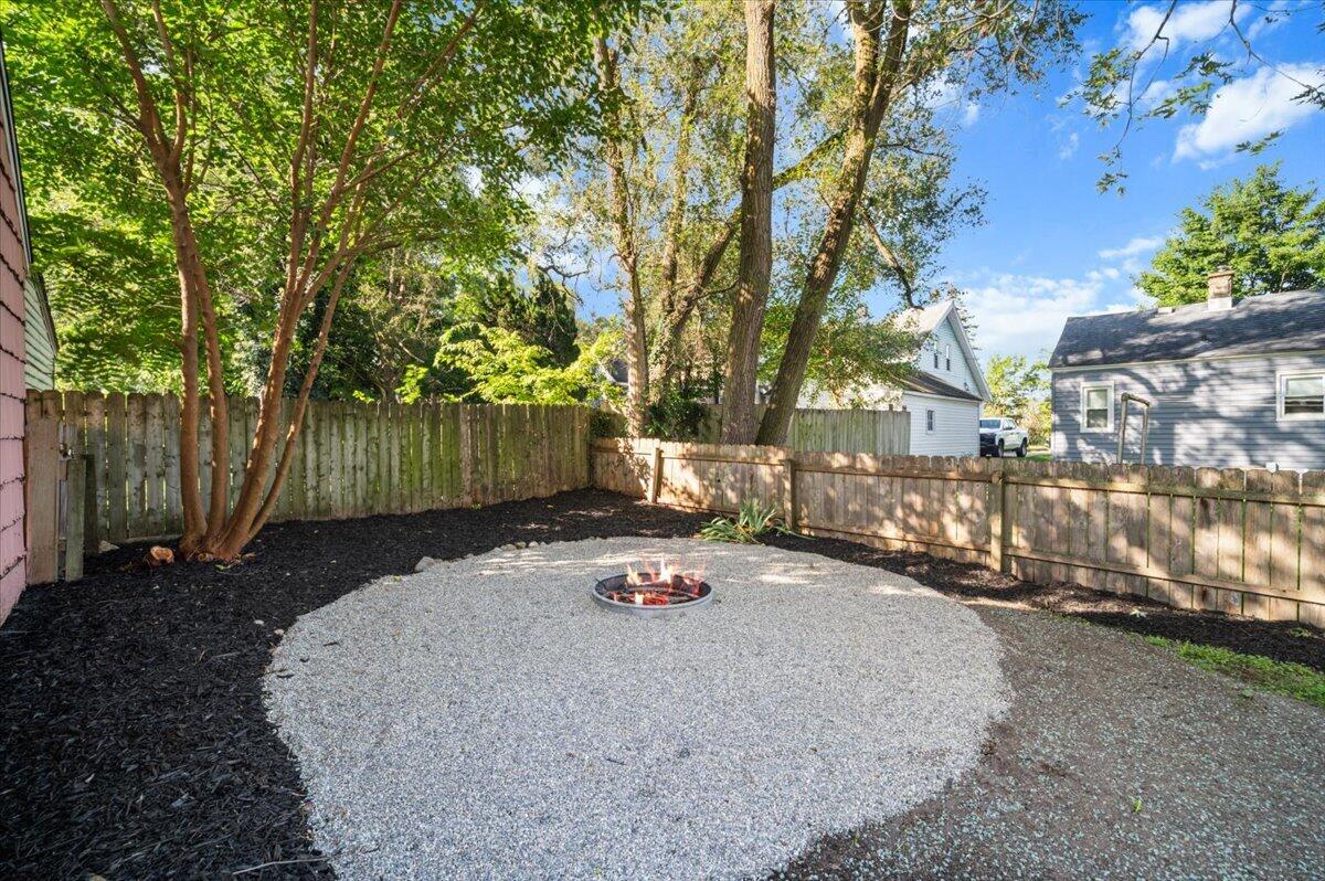 1515 Calvin Avenue SE