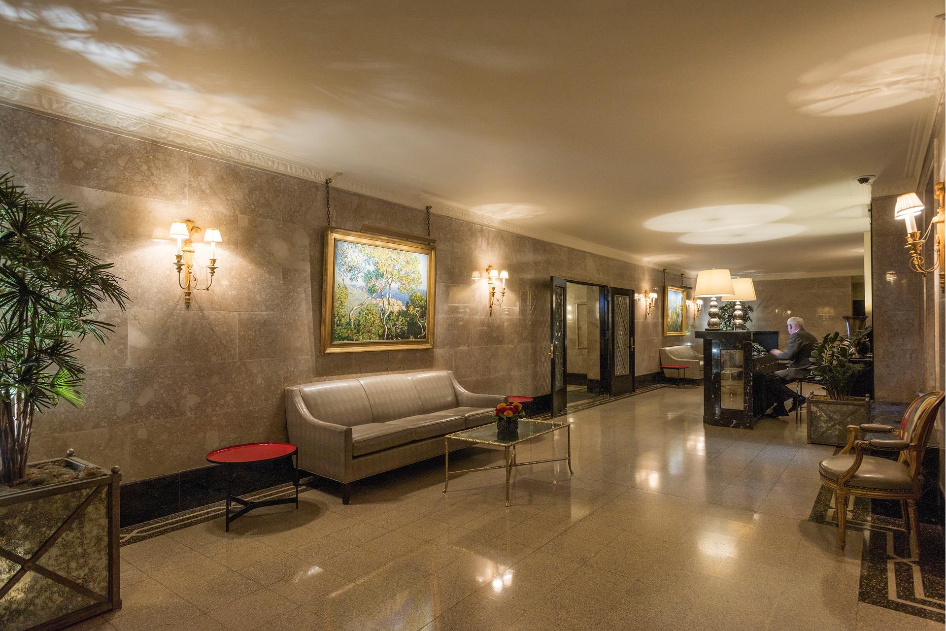 308 E 79TH Street 8K