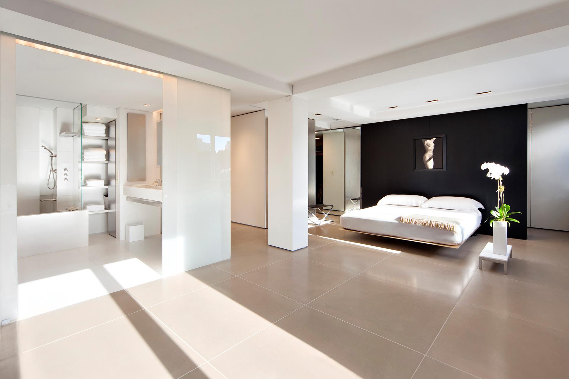 785 PARK Avenue 17BC