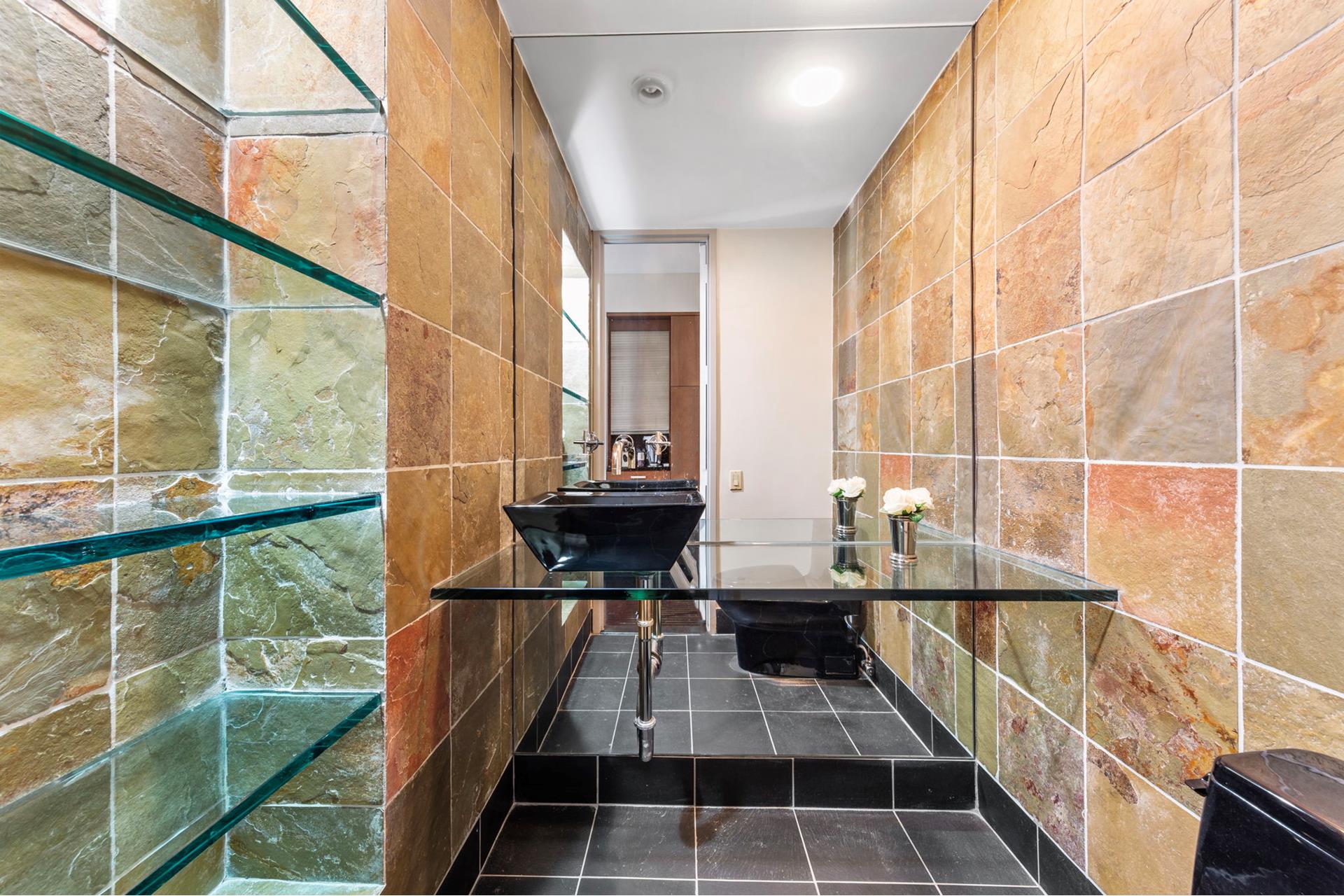 15 W 53RD Street 30F