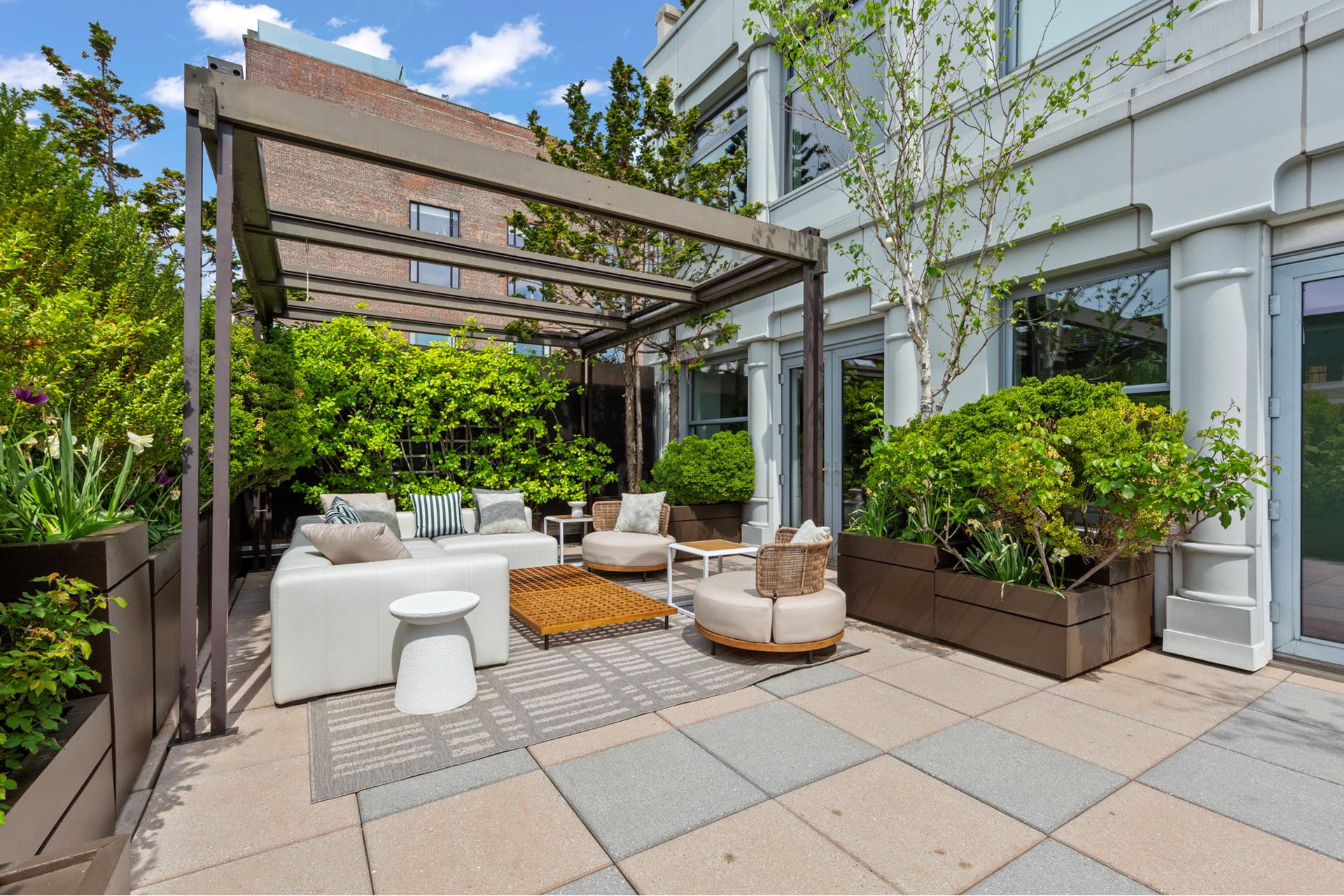 92 GREENE Street PH1