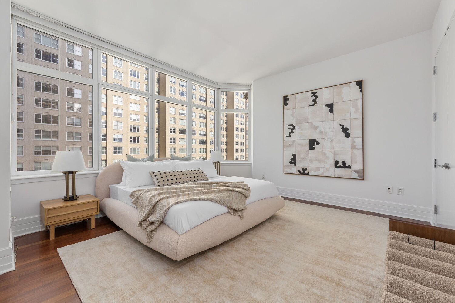 300 E 55TH Street 17B