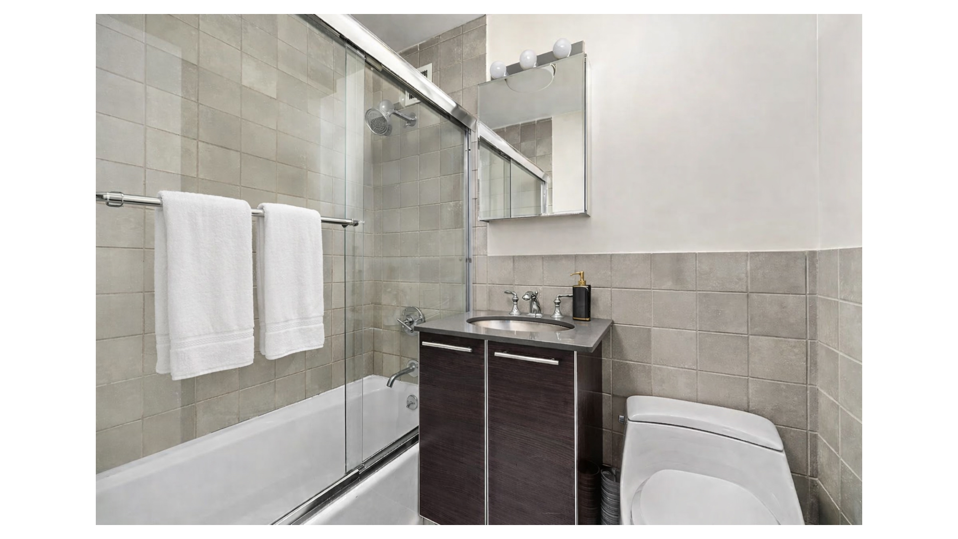 215 E 81ST Street 5B