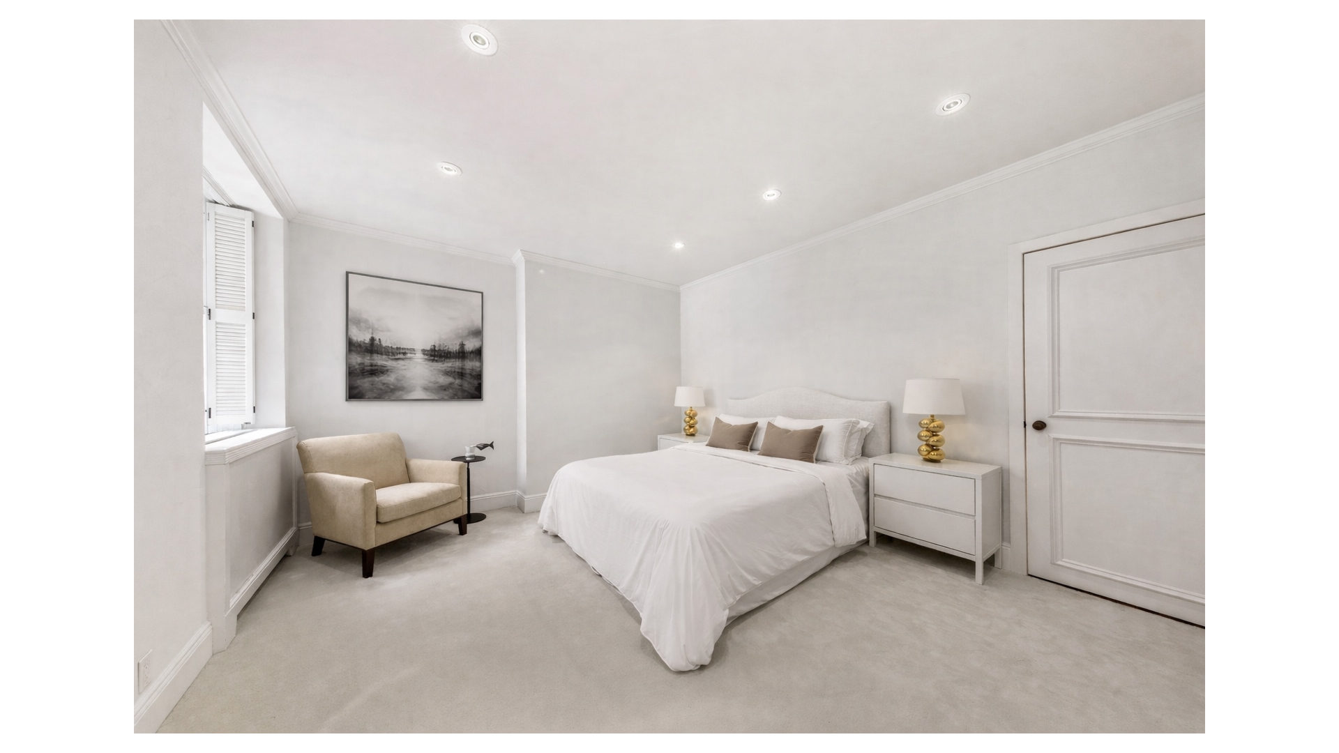 18 W 74TH Street 1