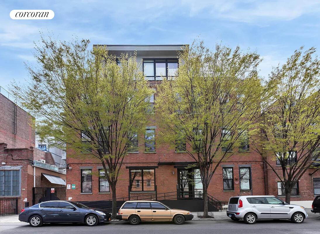 130 JACKSON Street 1E