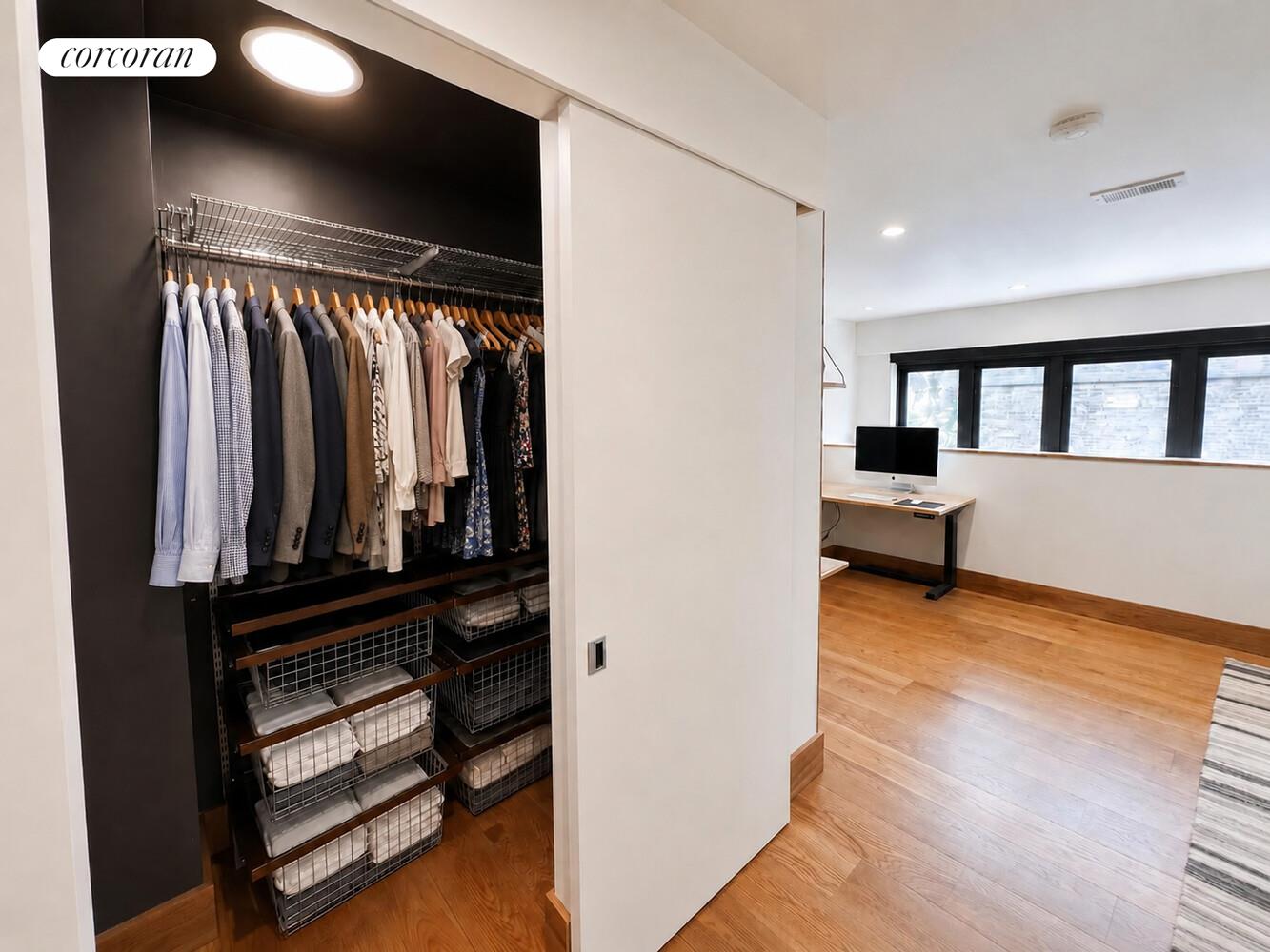 130 JACKSON Street 1E