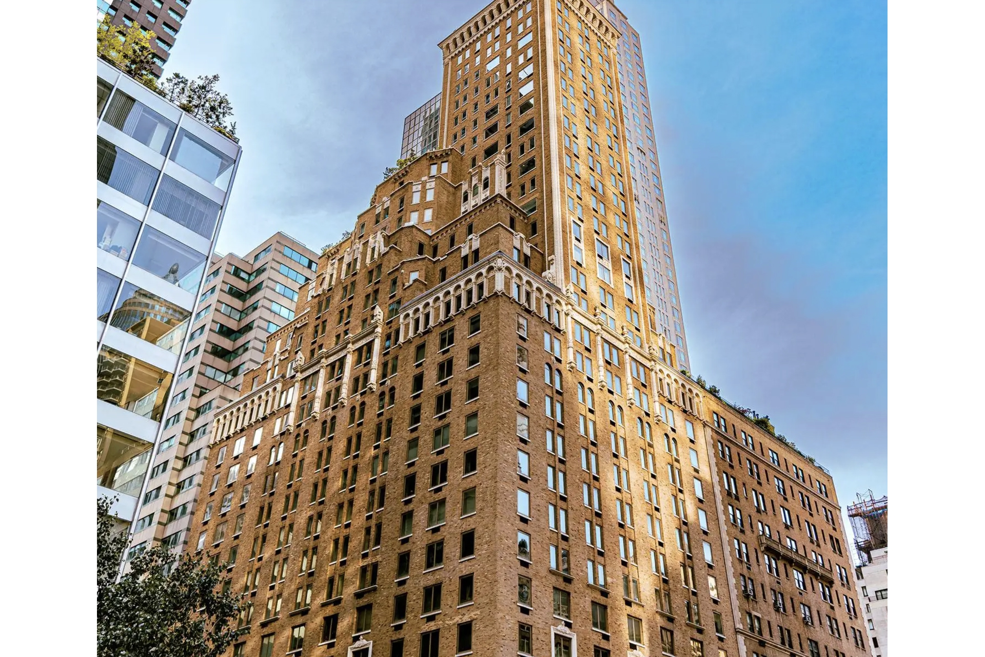 502 PARK Avenue 14F