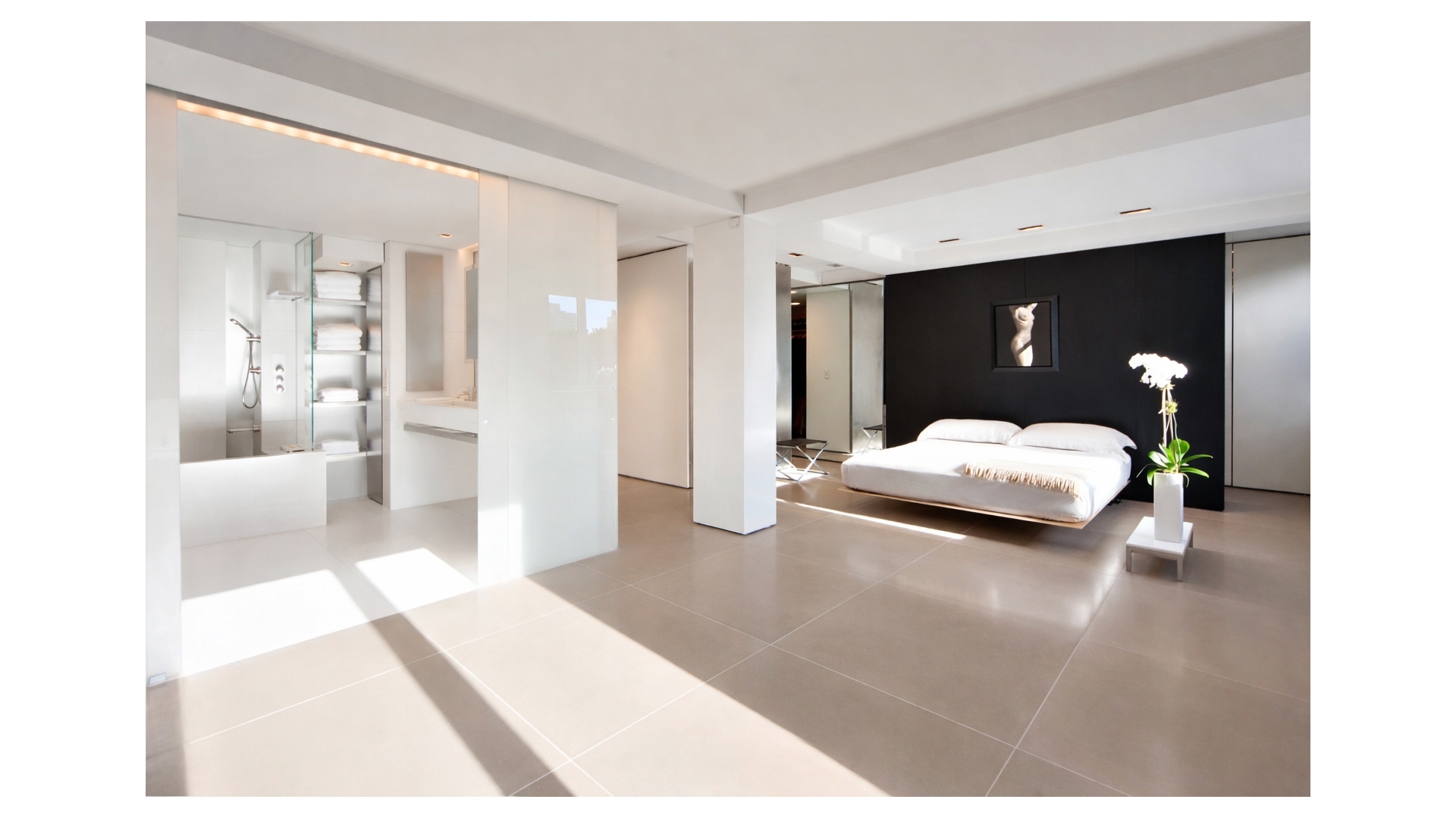 785 PARK Avenue 17BC