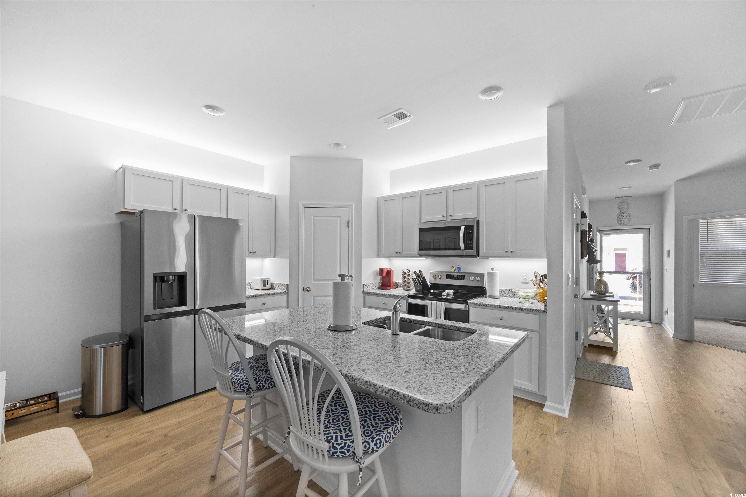 94 Vineyard Place Unit: 11