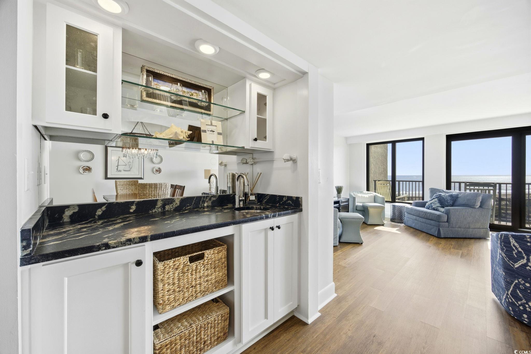 645 Retreat Beach Circle Unit: A-2-E