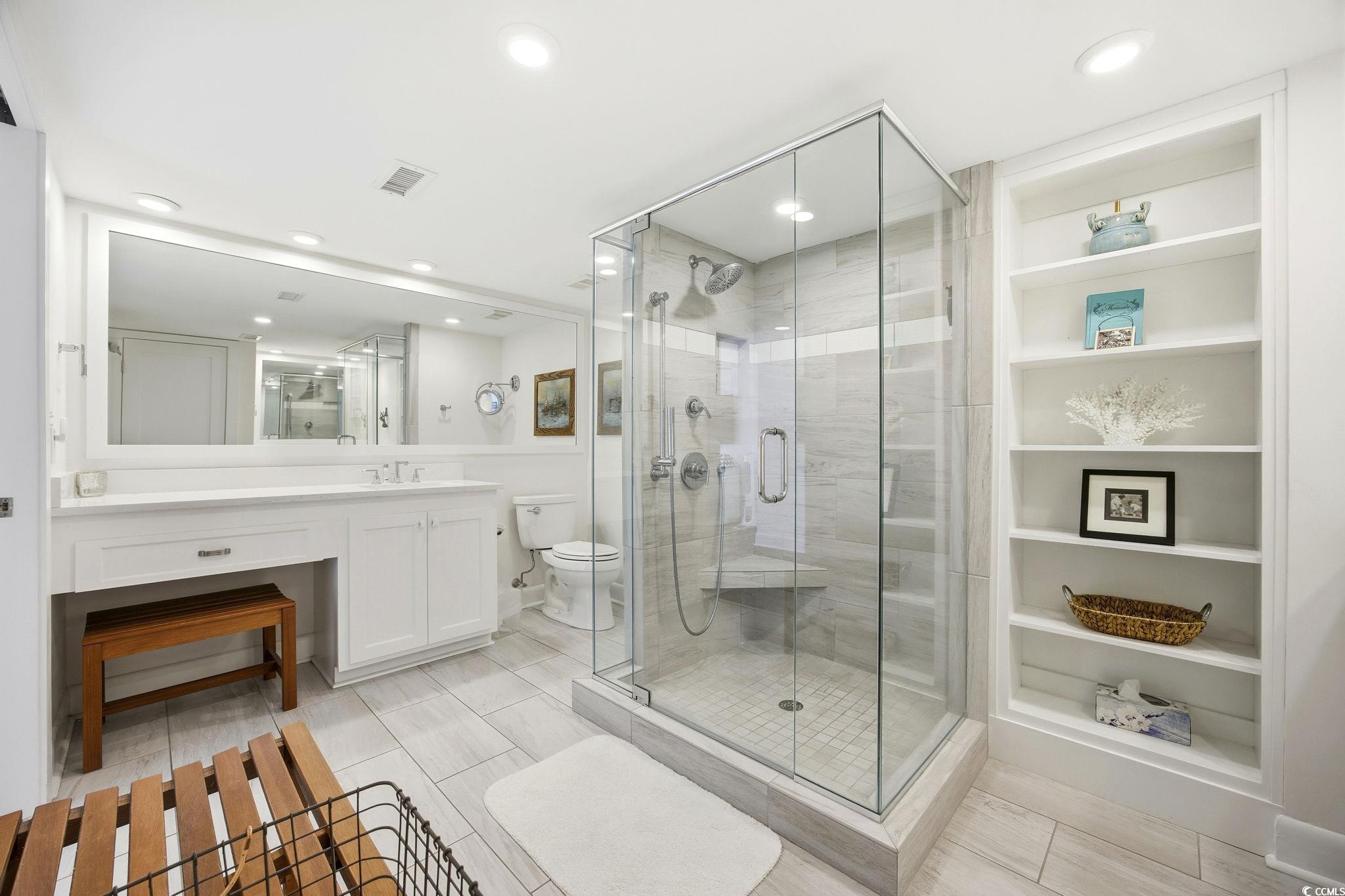 645 Retreat Beach Circle Unit: A-2-E