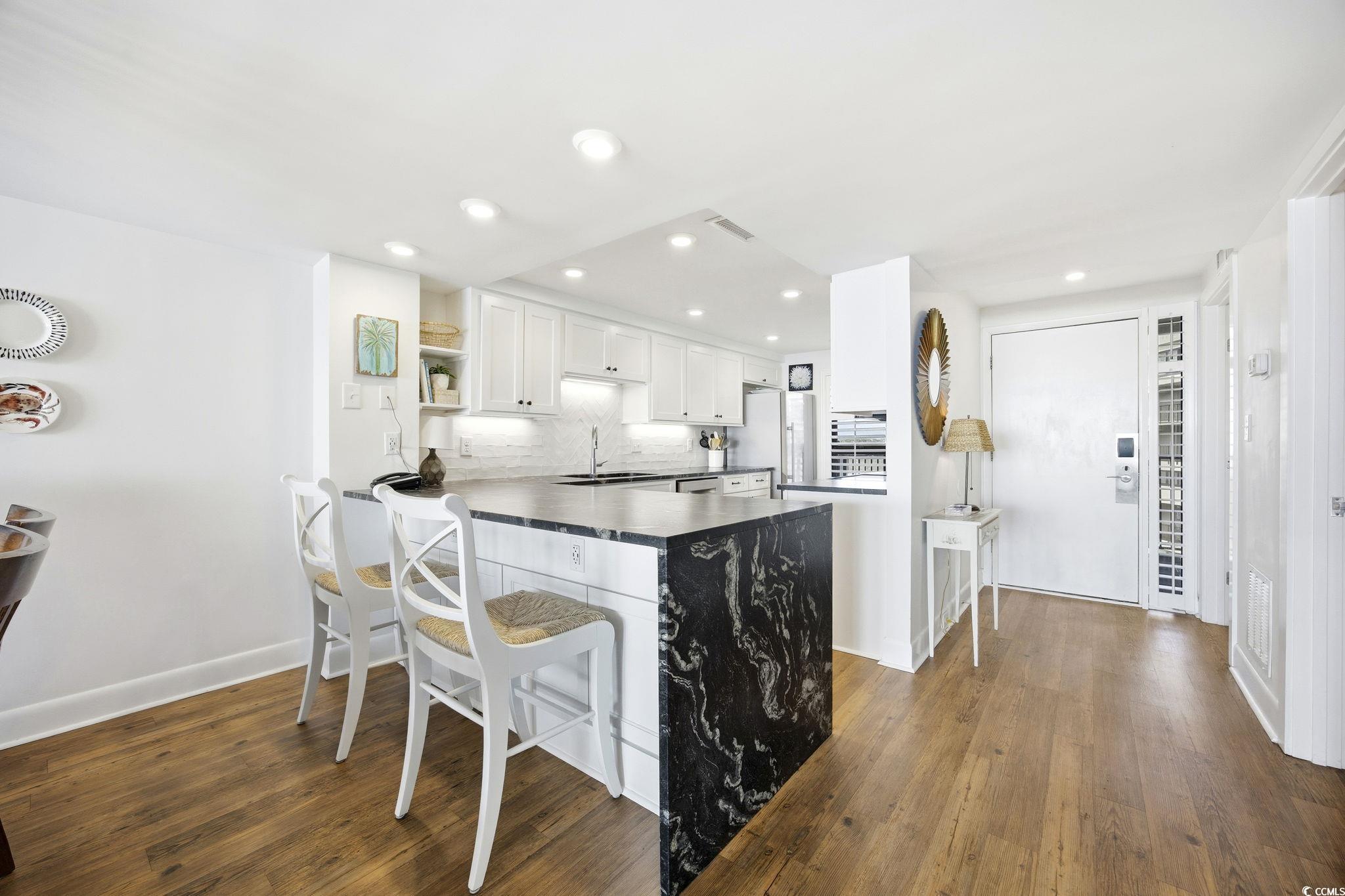 645 Retreat Beach Circle Unit: A-2-E