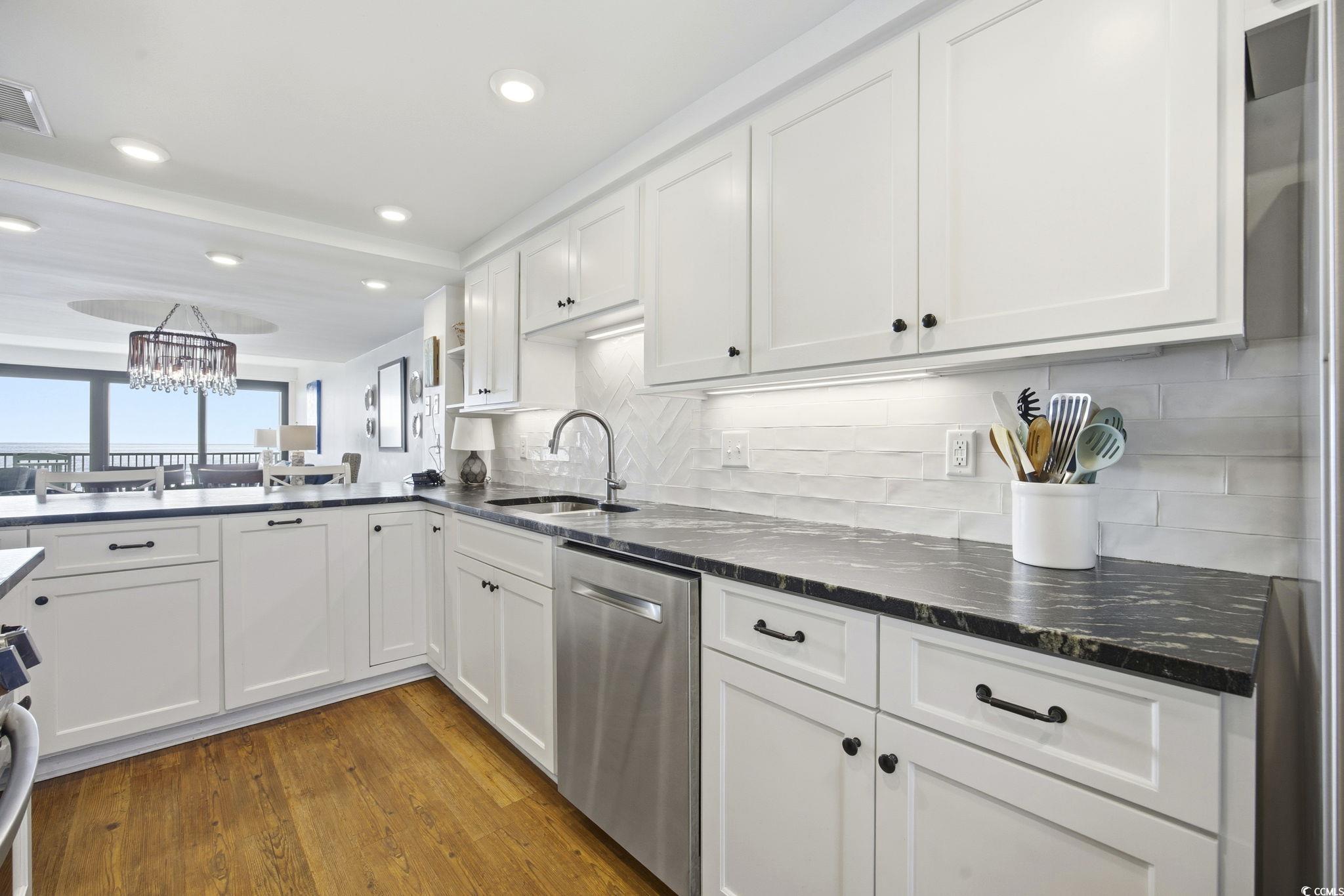 645 Retreat Beach Circle Unit: A-2-E