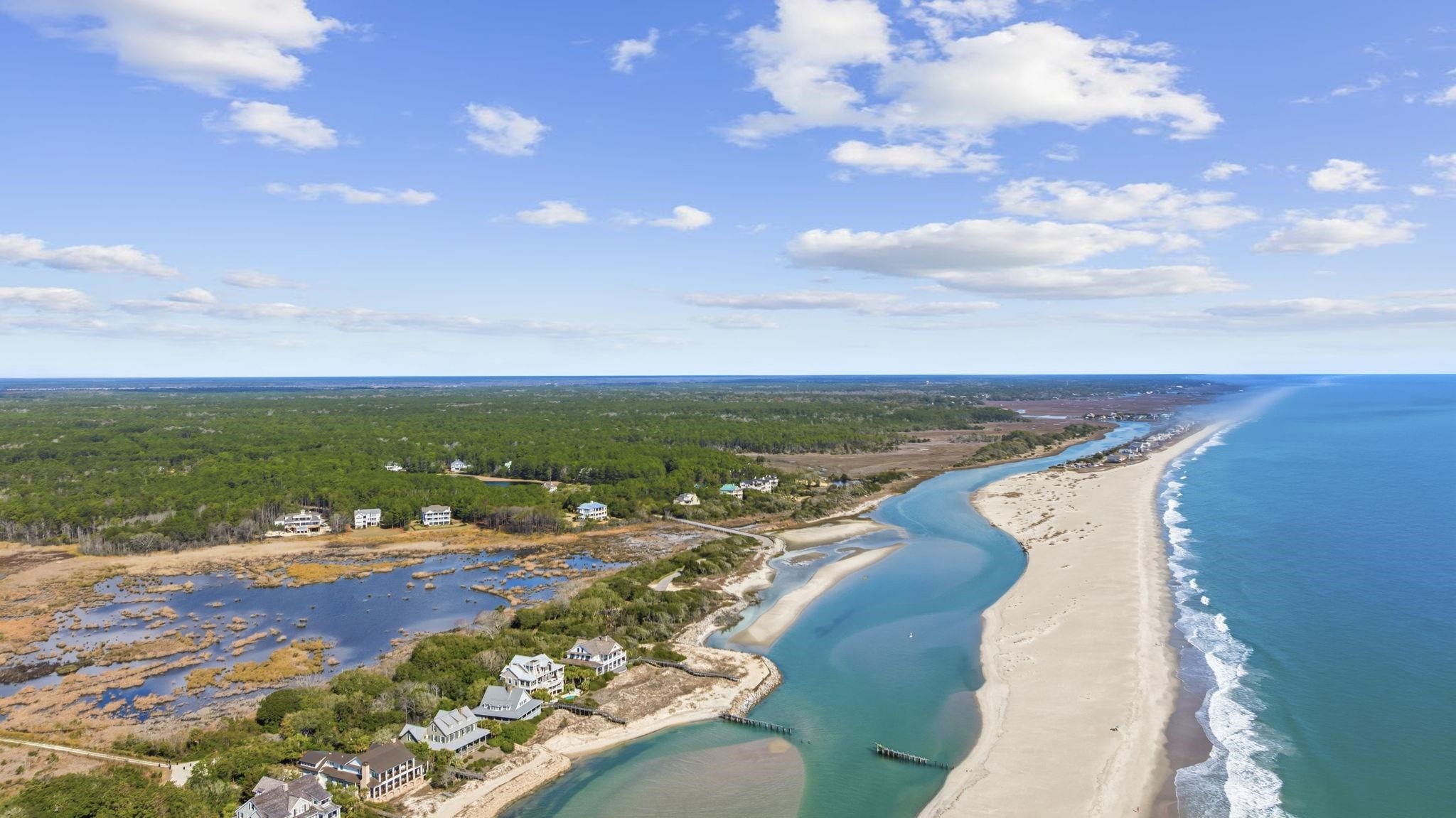 2862 Vanderbilt Blvd.