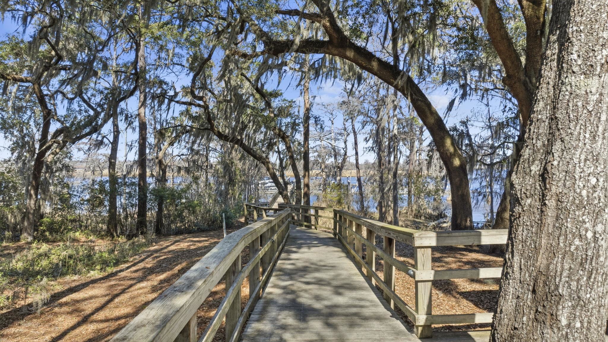 2862 Vanderbilt Blvd.