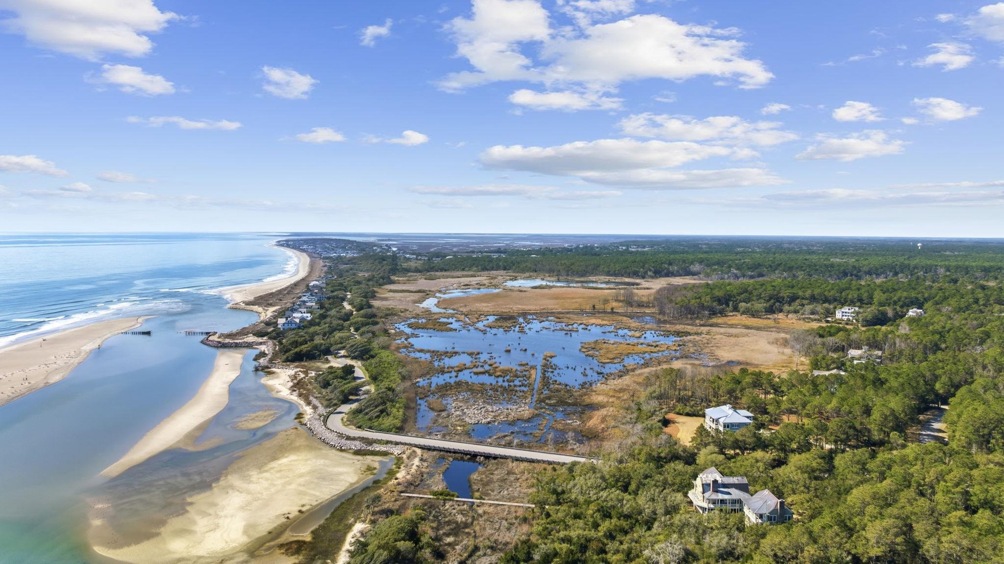 2862 Vanderbilt Blvd.