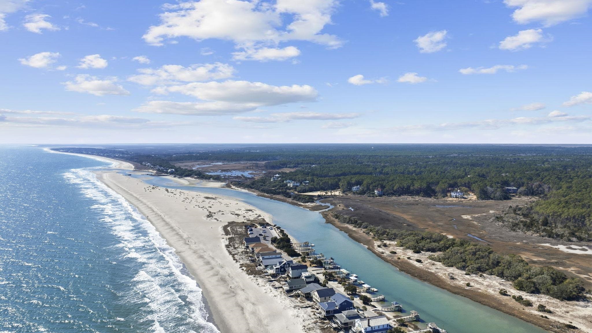 2862 Vanderbilt Blvd.