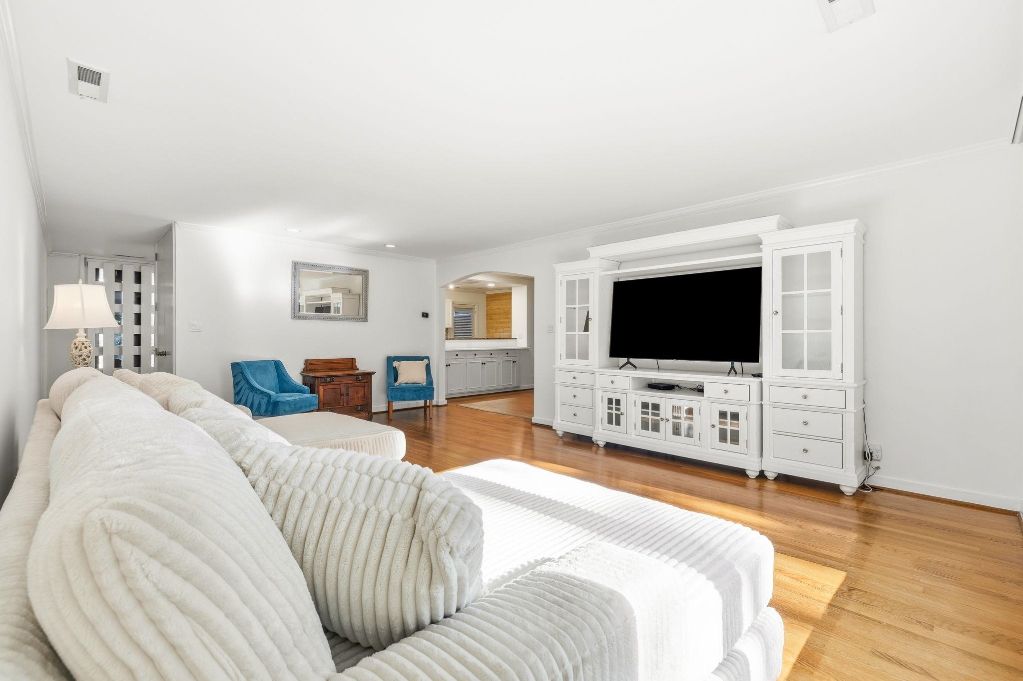 11 Chapel Creek Rd. Unit: 11