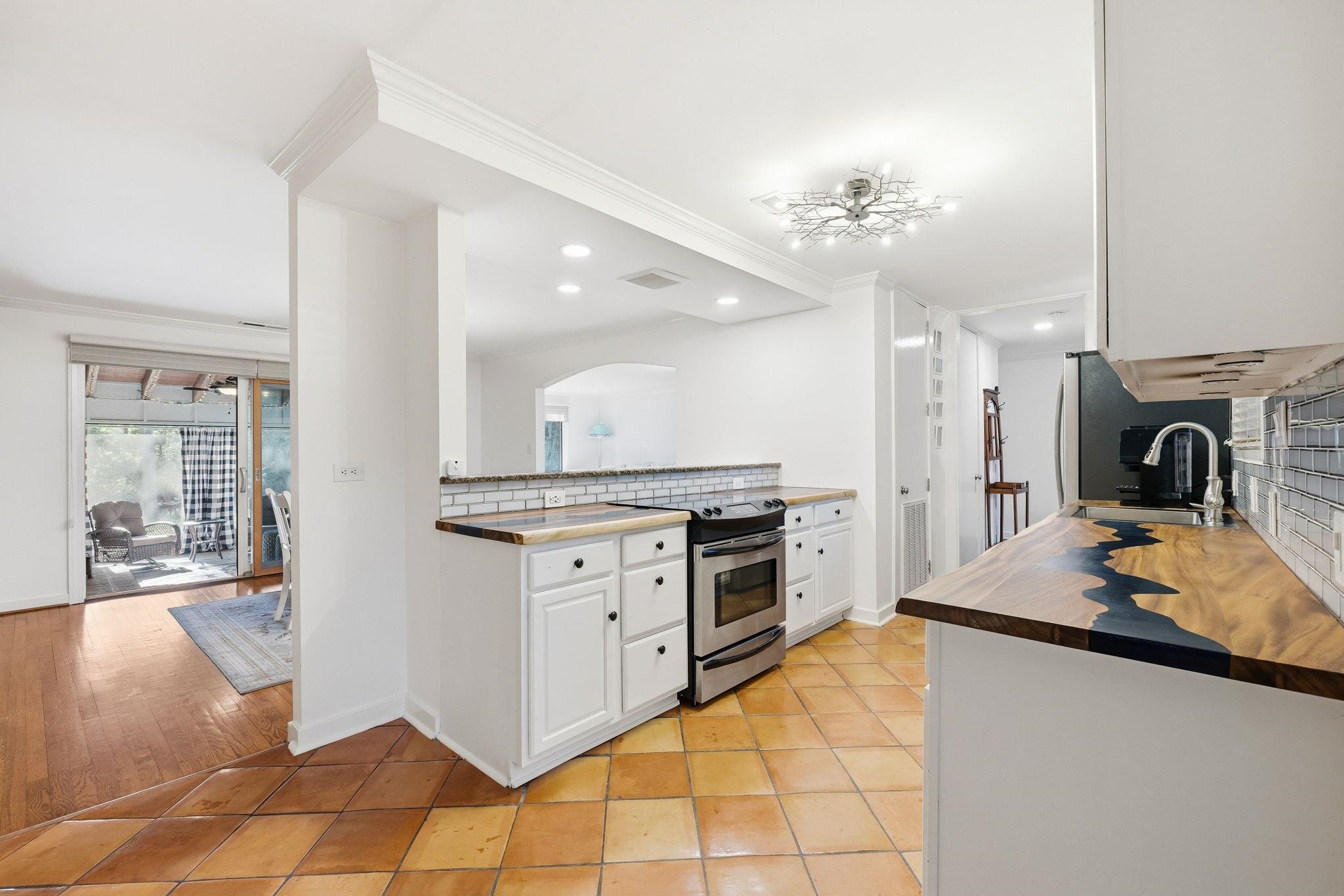 11 Chapel Creek Rd. Unit: 11