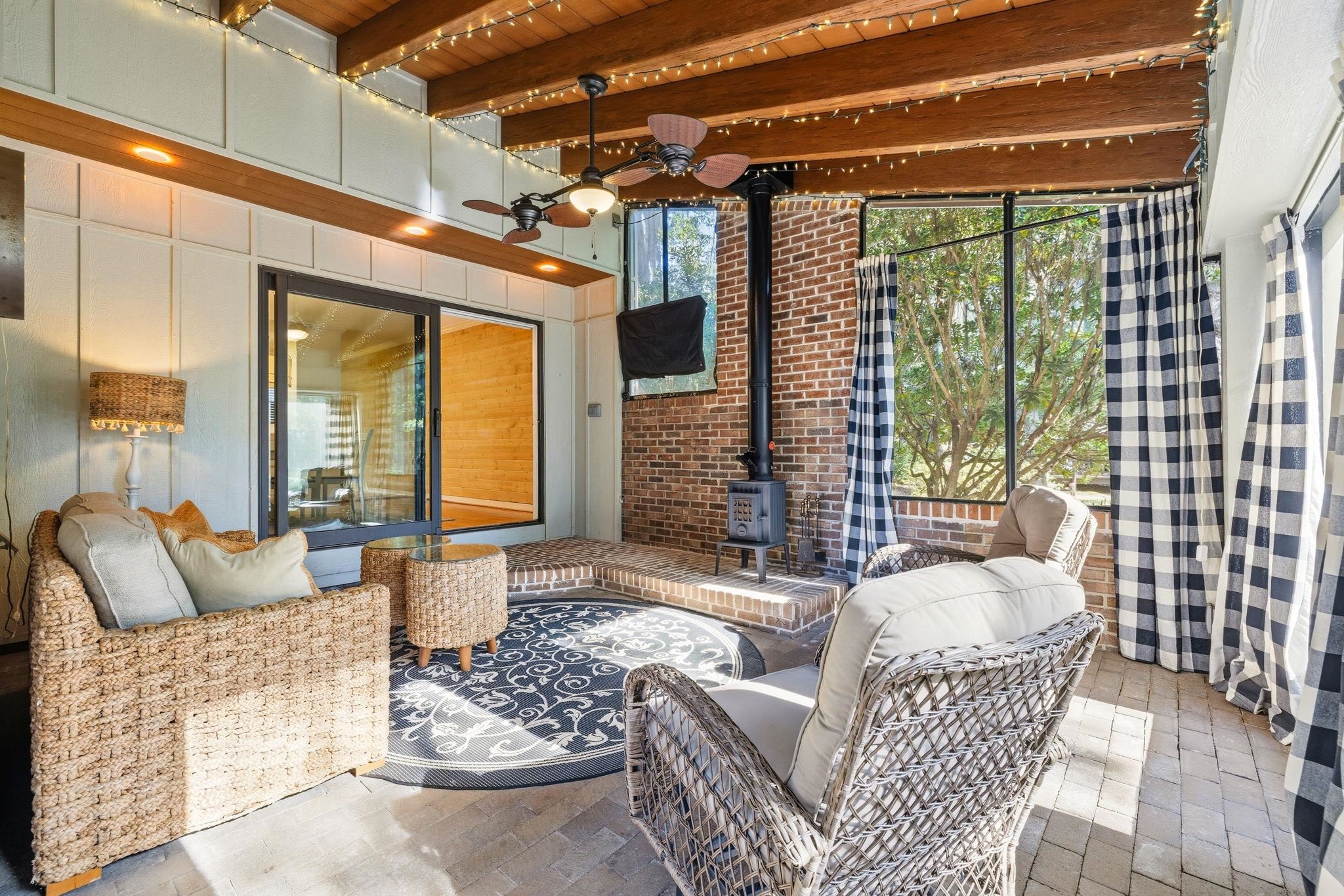 11 Chapel Creek Rd. Unit: 11