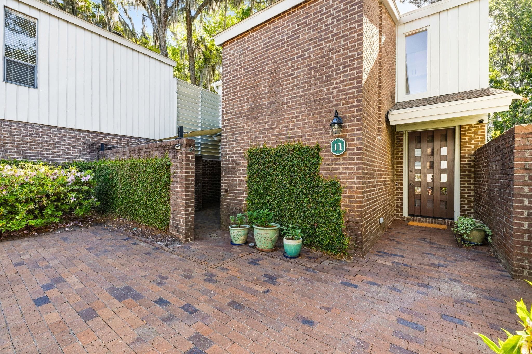 11 Chapel Creek Rd. Unit: 11