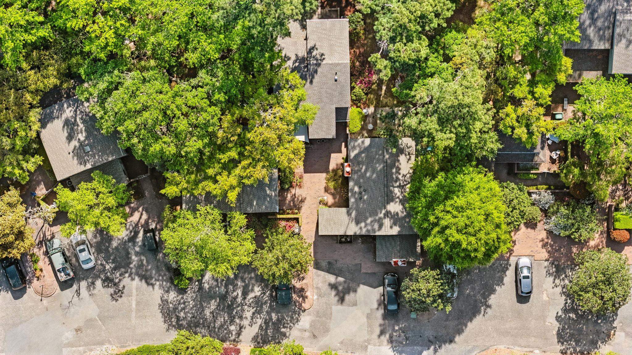11 Chapel Creek Rd. Unit: 11