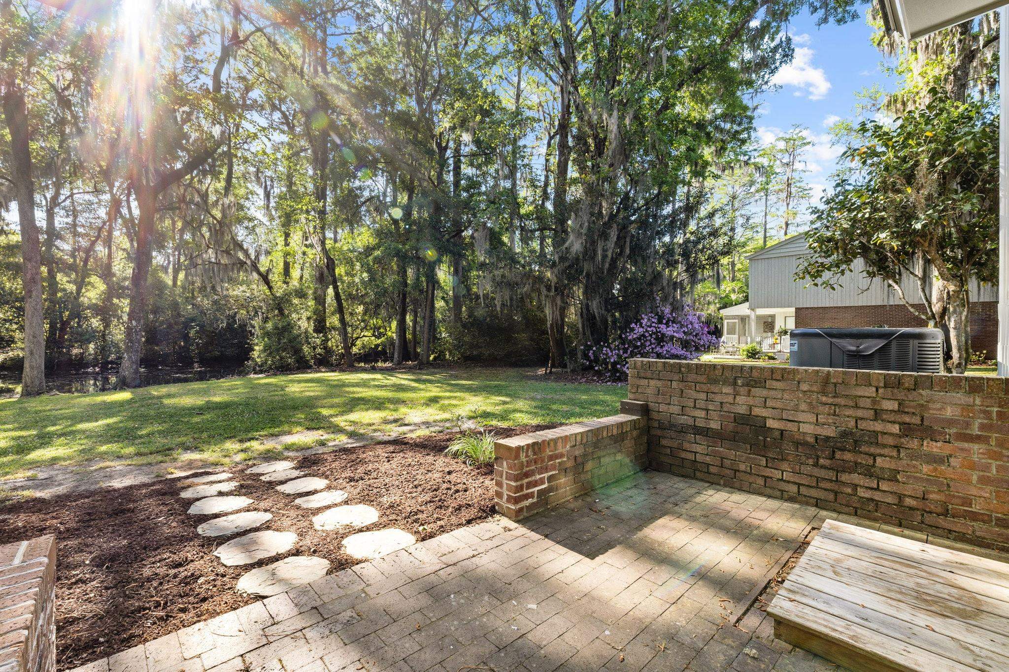 11 Chapel Creek Rd. Unit: 11