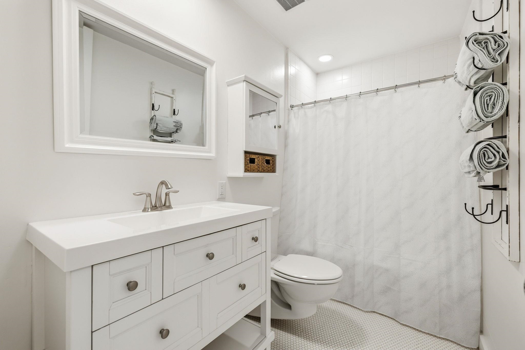 11 Chapel Creek Rd. Unit: 11