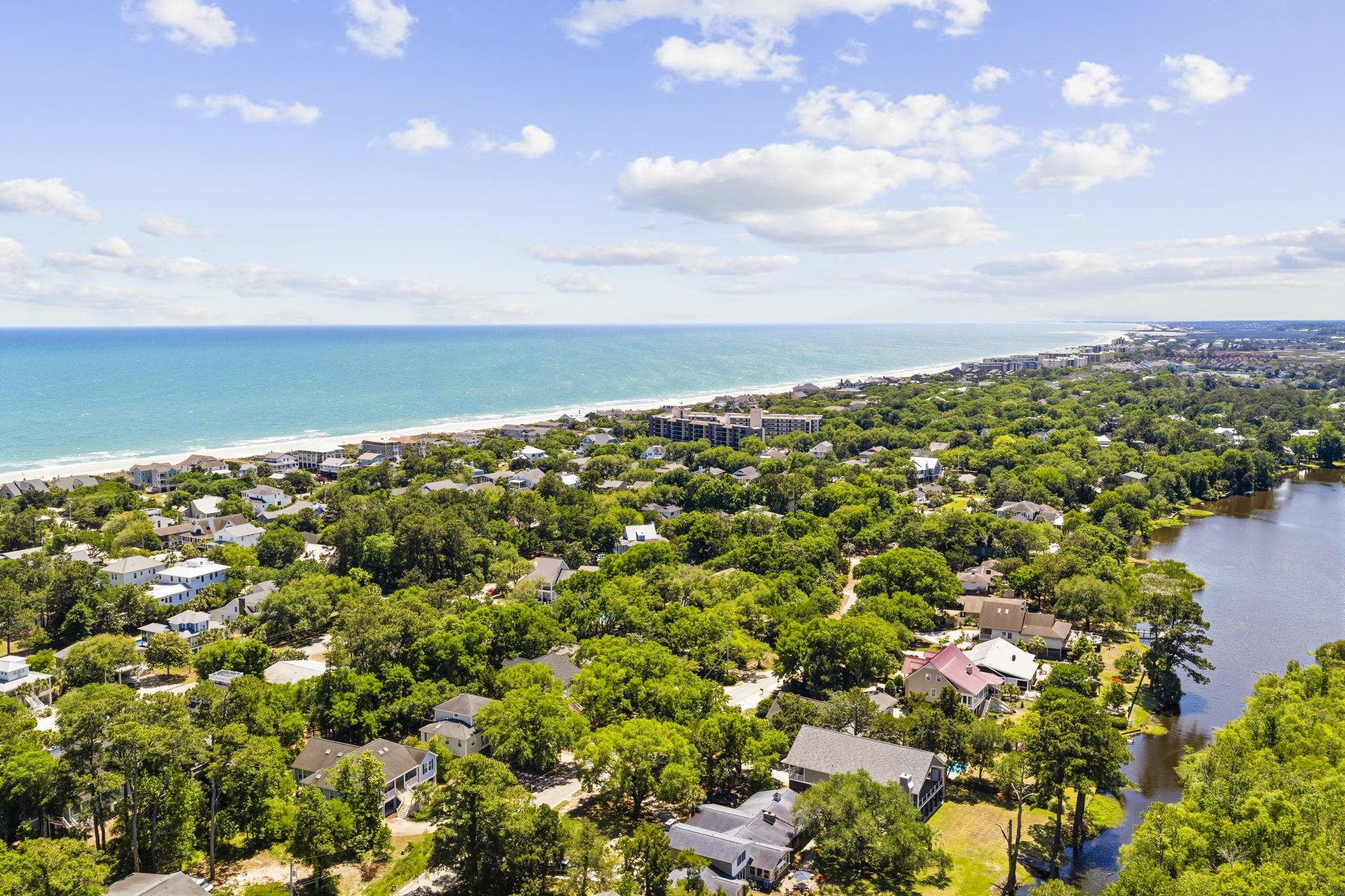 268 Lakeshore Dr.