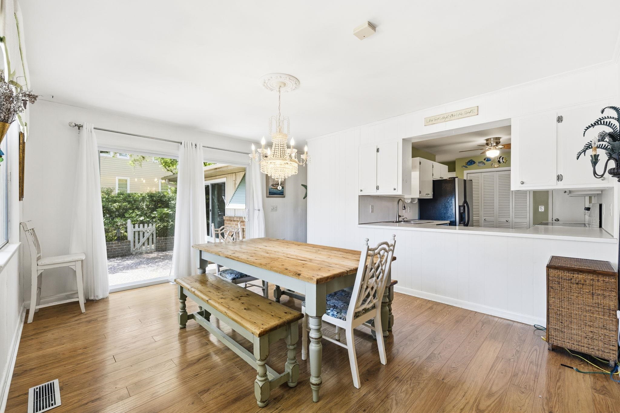 268 Lakeshore Dr.