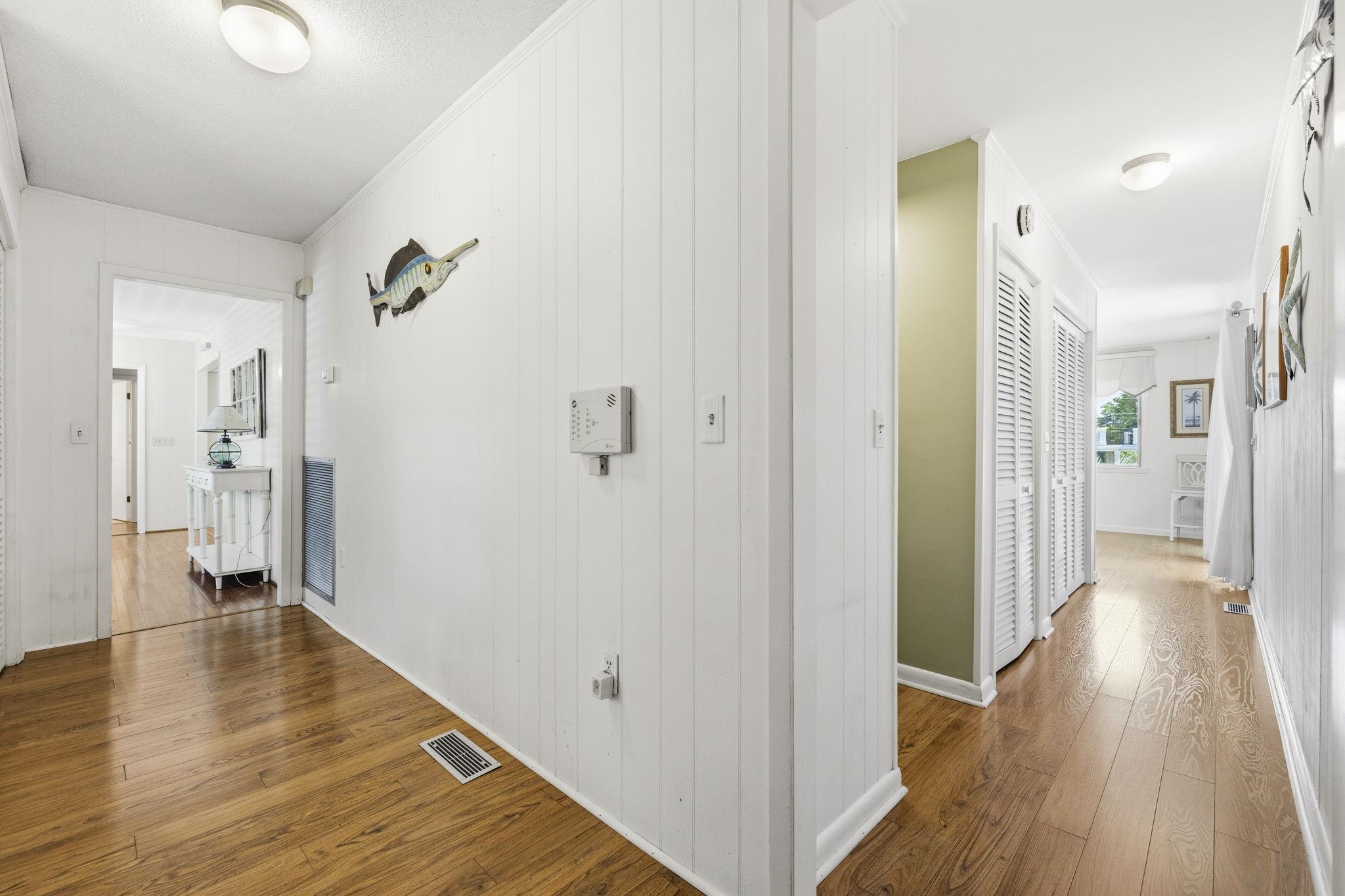 268 Lakeshore Dr.