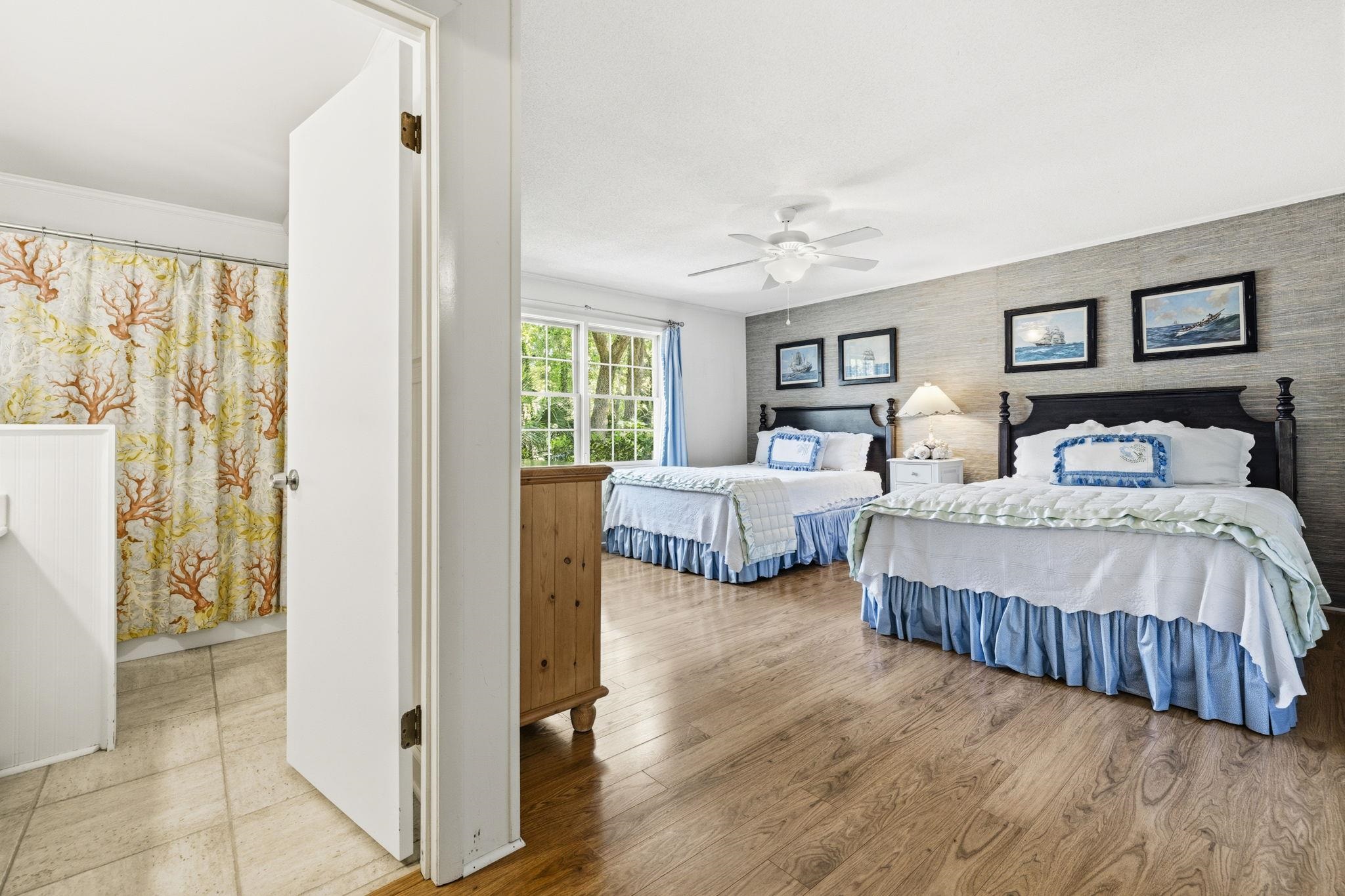268 Lakeshore Dr.