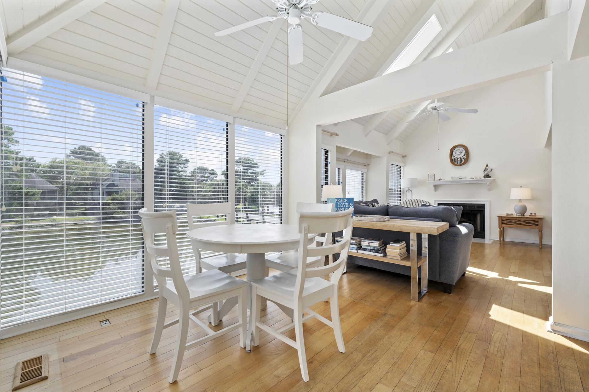 312 Retreat Beach Circle
