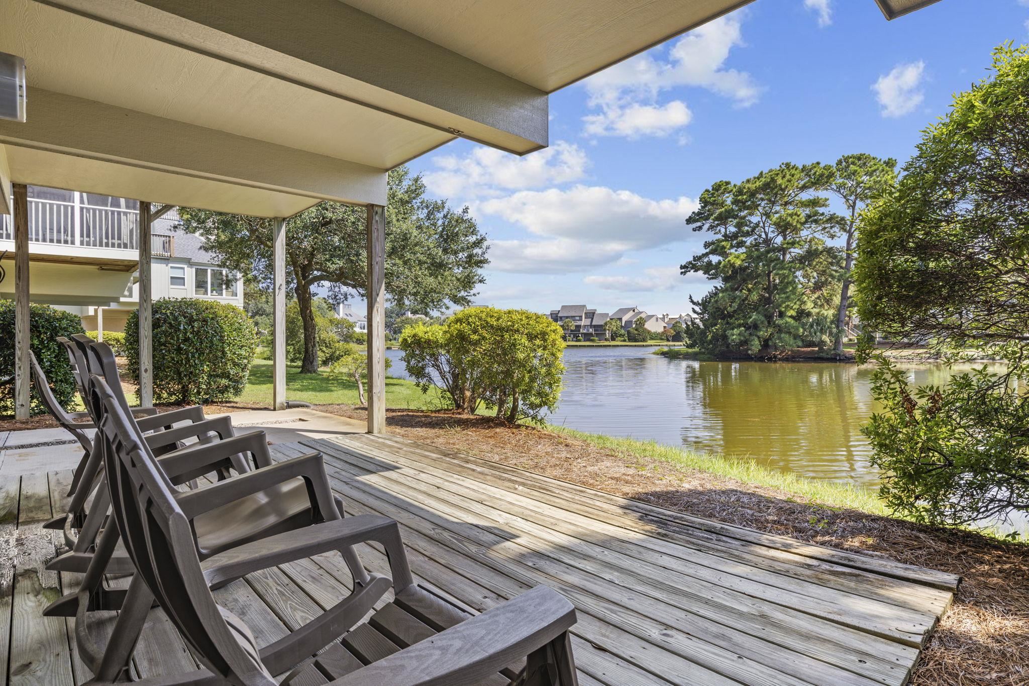 312 Retreat Beach Circle