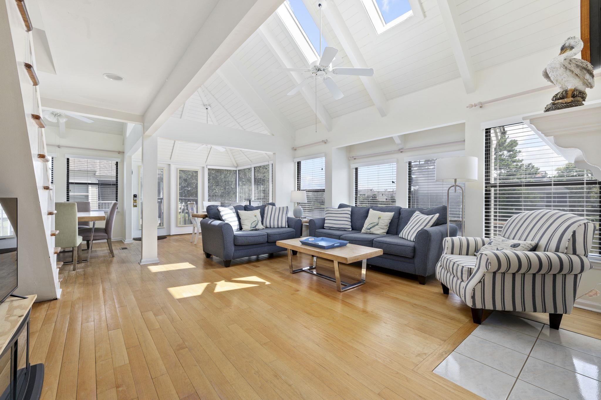 312 Retreat Beach Circle