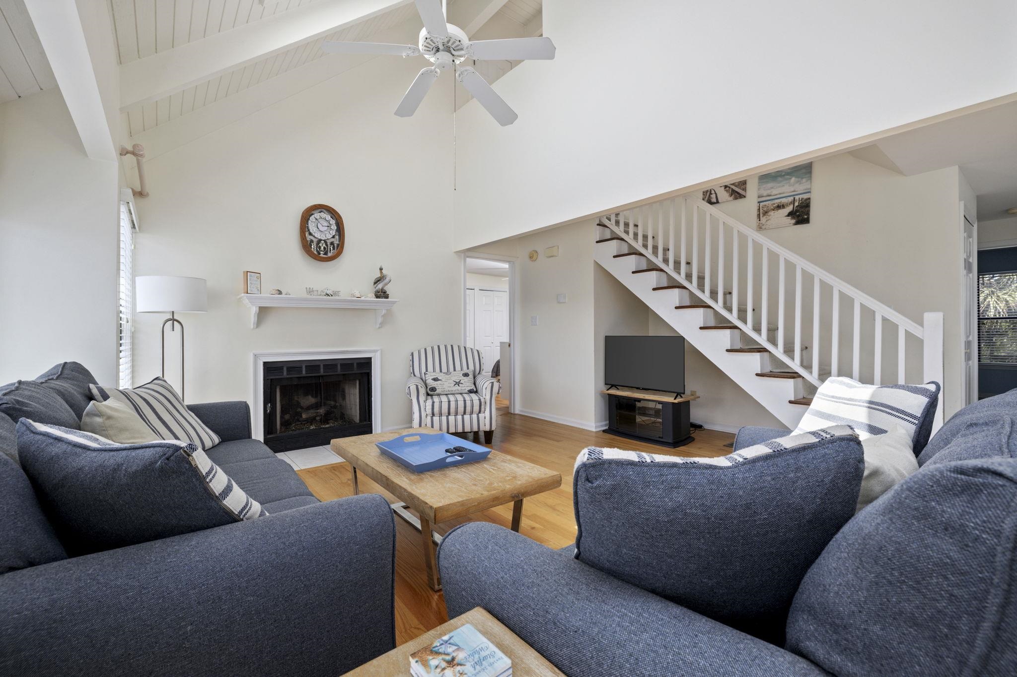 312 Retreat Beach Circle