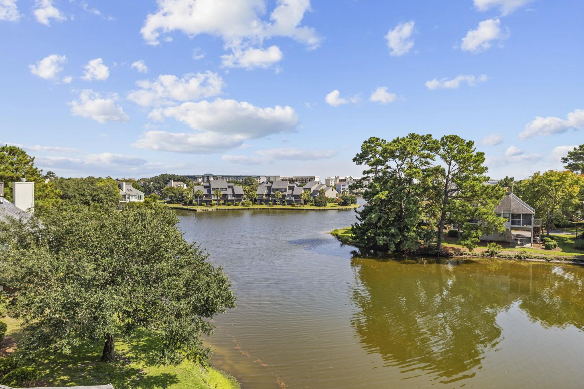312 Retreat Beach Circle